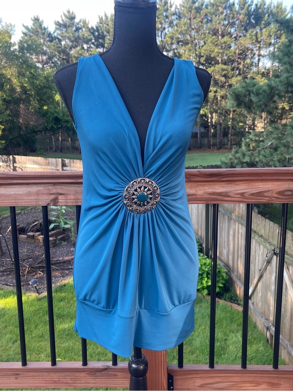 Y2K Studio Y Plunging V-Neck Sleeveless Top Or Dress Medallion Slinky
